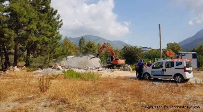 Alanya Belediyesi'nden kaçak yapılara izin yok