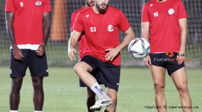 Antalyaspor 'gol' çalıştı