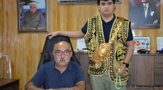 Babasının vasiyetini 1.3 milyon lira ödeyerek yerine getirdi