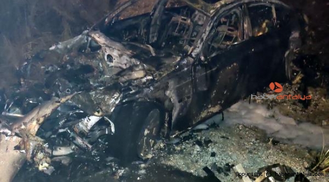 Feci kazada otomobil küle döndü, 1 hayat söndü !