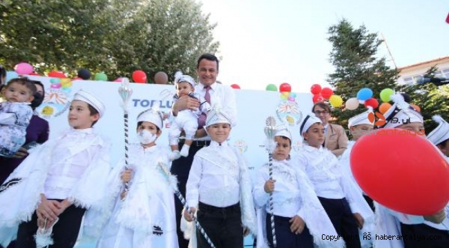 Kaş'ta geleneksel sünnet şöleni