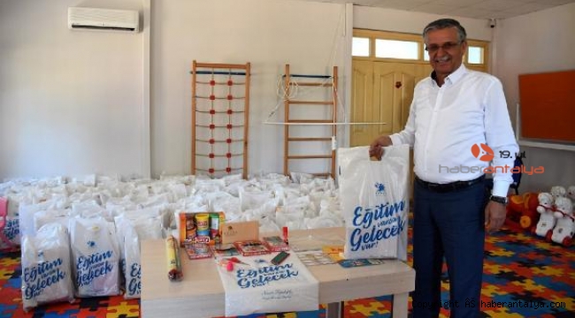 Kemer Belediyesi öğrenci ve velilerin yanında