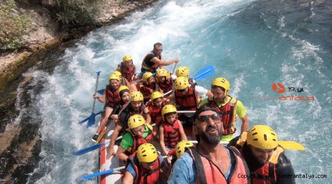Köprülü Kanyon'da yaz bitmiyor