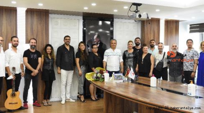 Muratpaşa'da 'müzik sokakta' yeniden başlıyor