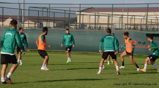 Serik Belediyespor ilk maçına hazır