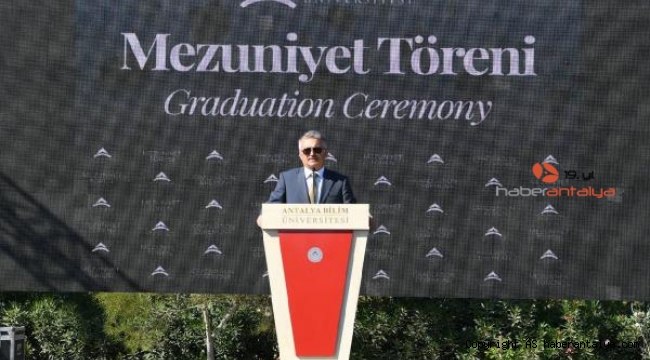 Vali Yazıcı: 'Beğenmesemde şu işi yapayım' demeyin
