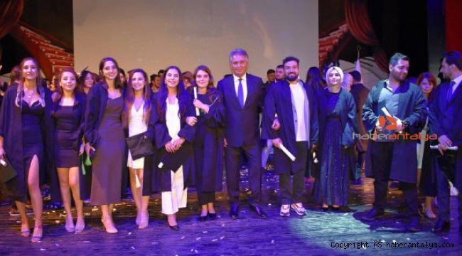 Alanya HEP'te mezuniyet heyecanı