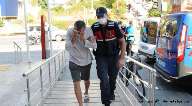Alanya'da 2 göçmen kaçakçısı tutuklandı