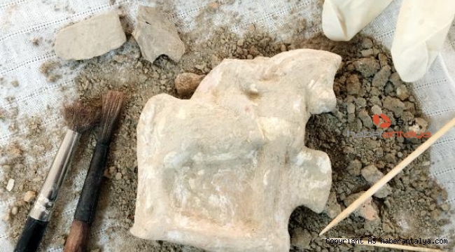 'Anadolu'nun Pompeisi' Myra'dan tarih fışkırdı