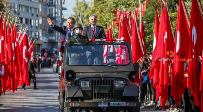 Antalya'da Cumhuriyet Bayramı coşkusu