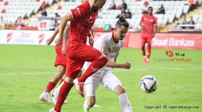Antalyaspor, Giresun'a moralli gidecek