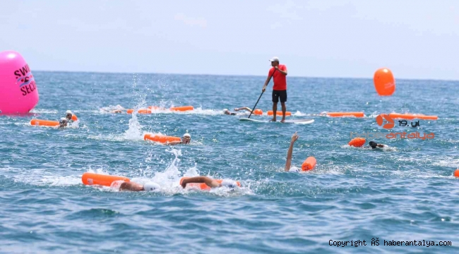 Dünyanın en büyük açıksu yüzme yarışları serisi Oceanman ikinci kez Alanya'da