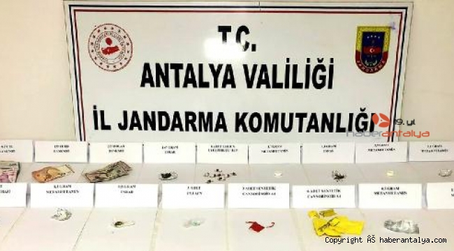 Durdurulan araçtan uyuşturucu çıktı