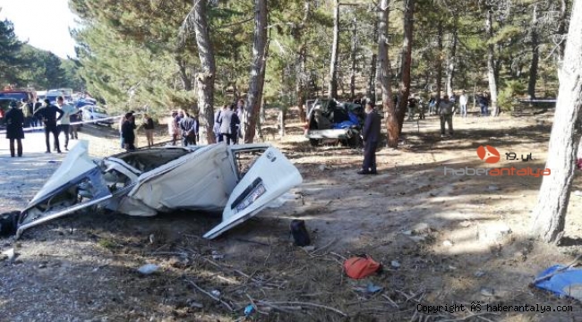 Facia; Öğrenci servisi kaza yaptı, can pazarı yaşandı