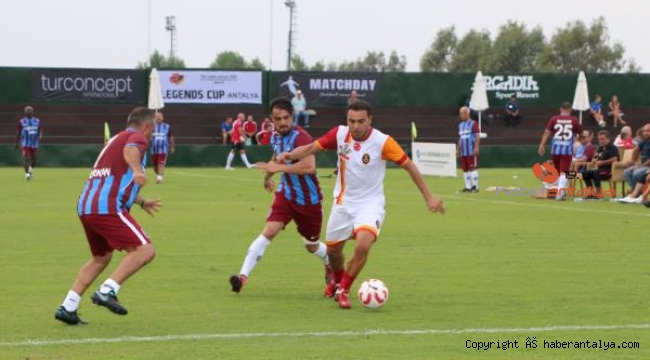 Futbolun efsaneleri Antalya'da buluşuyor