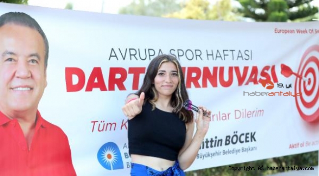 Gençlik Merkezi, dartla açıldı