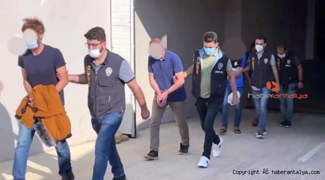 Kapora alıp, 27 kişiyi dolandırmışlar !