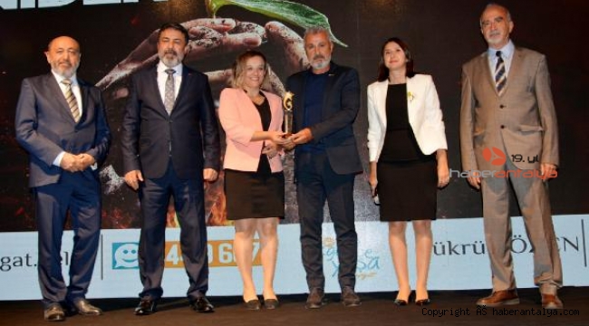 Manavgat Belediyesi'ne 2 ödül