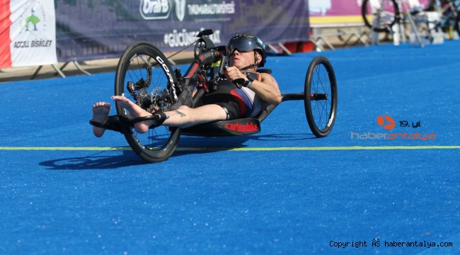 Paratriathlon Dünya Kupası Yarışları Alanya'da gerçekleşti