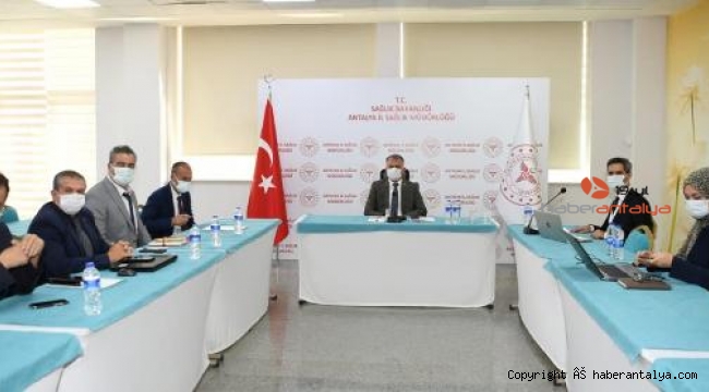 Vali Yazıcı, il sağlık müdürlüğünü ziyaret etti