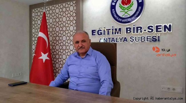 "Öğretmenlere, en büyük hediye Meslek Kanunu"