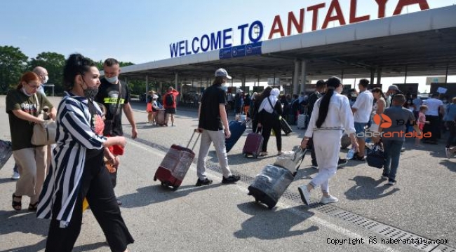 Antalya turizmde 2019'u yakaladı