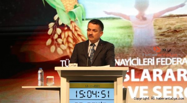 Bakan Pakdemirli: Bir karış yeri dahi boş bırakmadan ekin