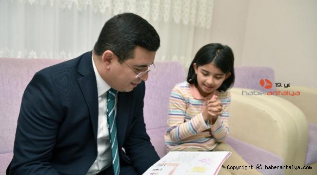 Başkan Tütüncü, evlere konuk oluyor
