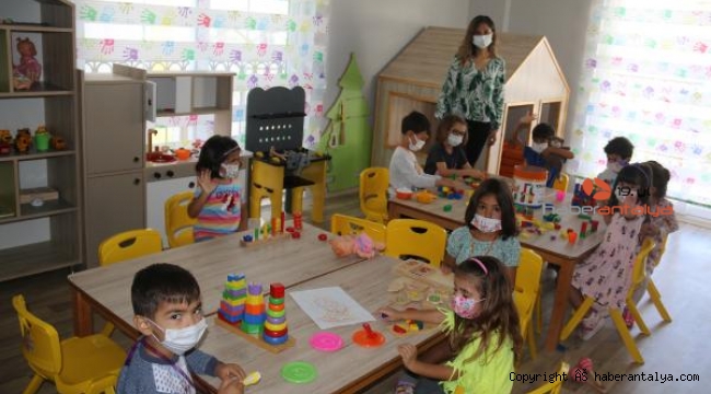 Büyükşehir Kaş kreşi hizmete girdi