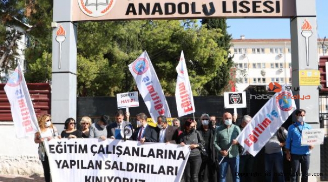 Disiplin cezası alan öğrencinin velisi öğretmene saldırdı
