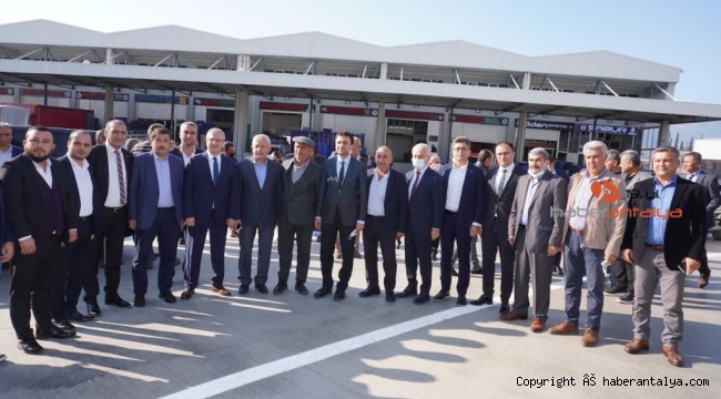 Finike Toptancı Halinde yeni sezon dualarla açıldı