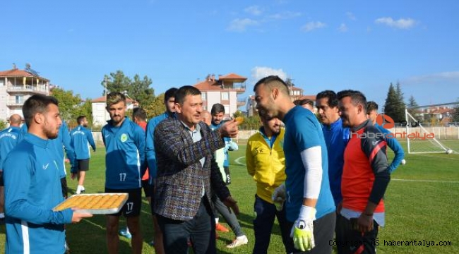 Futbolculara baklava dopingi