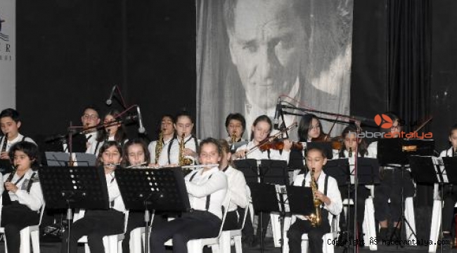 Gençlik Orkestrası, 'Nereden nereye' konseri verdi