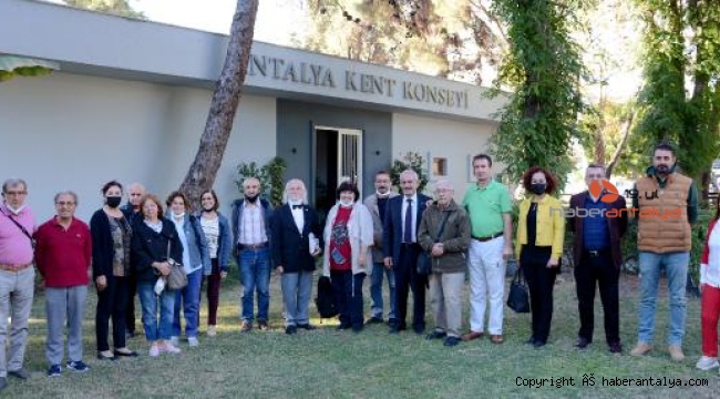 Kent Konseyi: Okul giriş-çıkış saatleri yeniden düzenlenmeli