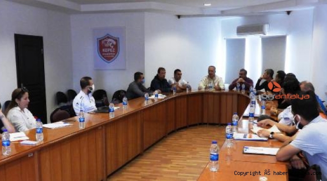 Kepezspor istişare ve dayanışma için toplandı