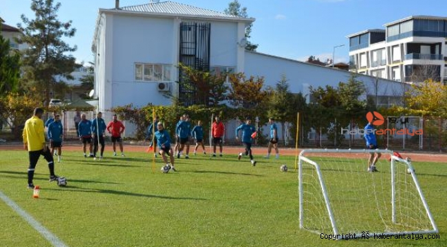Korkuteli Belediyespor Demrespor'a hazırlandı
