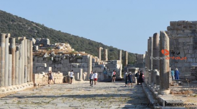 Patara'ya ziyaretçi akını