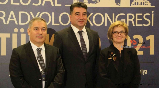 Prof. Dr. Pınar Koşar: "Radyoloji bir laboratuvar değildir"