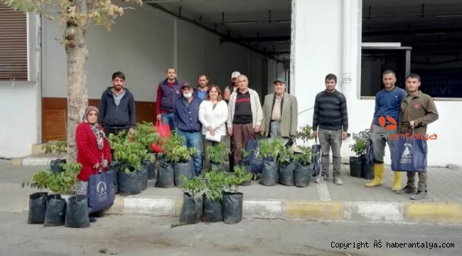Yangından etkilenen ailelere destekler sürüyor