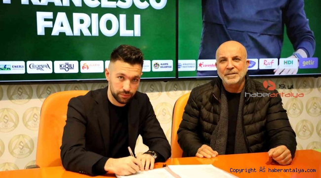 Alanyaspor, Francesco Farioli ile 2.5 yıllık sözleşme imzaladı