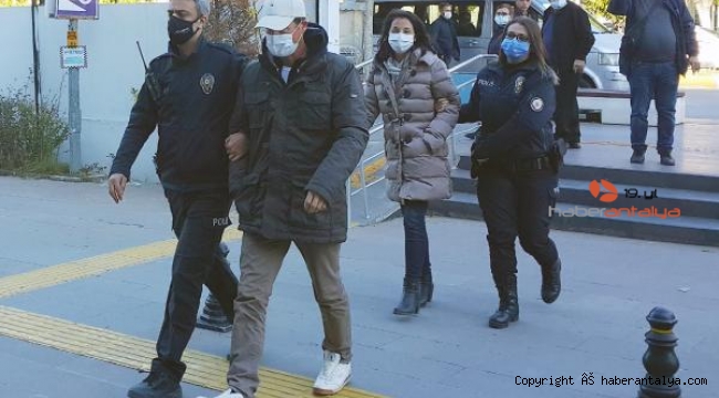 Alman çift esnafı dolandırdığı iddiasıyla yakalandı