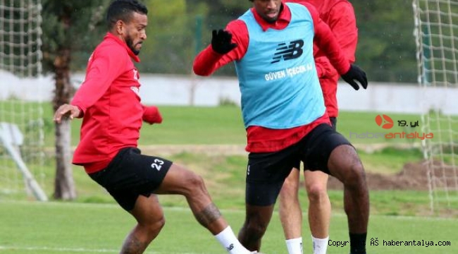 Antalyaspor, iç saha galibiyet serisini 4'e çıkarmayı hedefliyor
