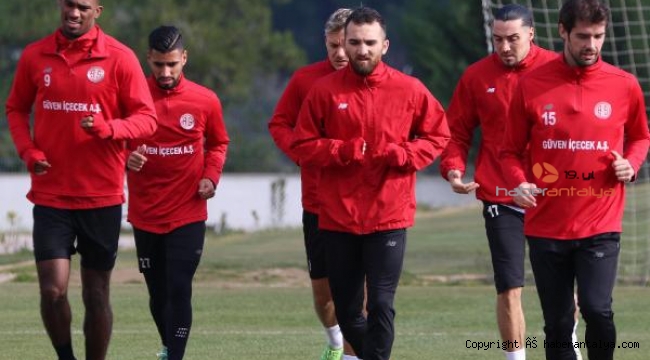 Antalyaspor ile GZT Giresunspor kupada 3'üncü kez rakip