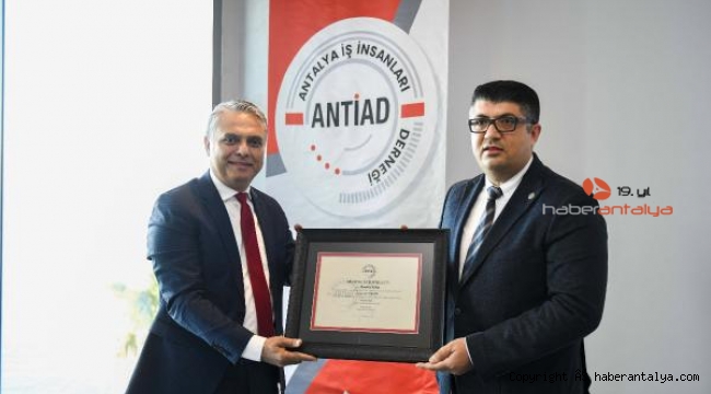 Başkan Uysal, ANTİAD&#039;a konuk oldu