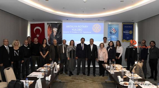 Başkan Uysal: Türkiye'de ne yoksa onu yapmaya çalışıyoruz