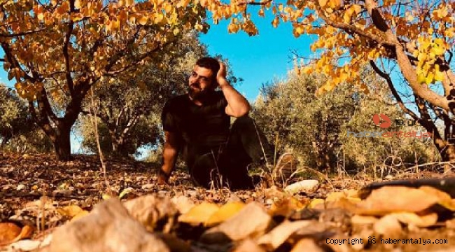 İş yeri önünde silahlı saldırıda öldürüldü