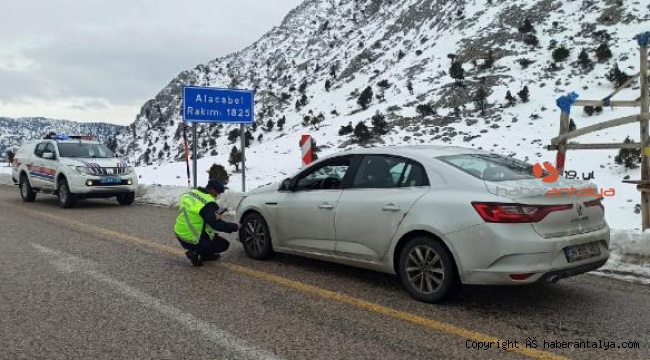 Jandarmadan trafikte 'yılbaşı' denetimi