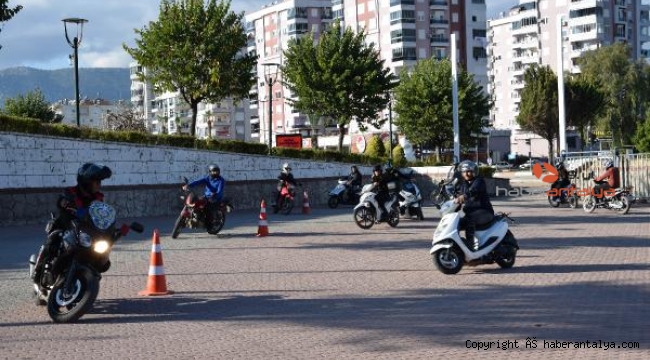 &#039;Kaskını tak, dengeni koru, hayatta kal&#039;
