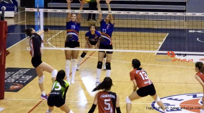 Kepez Belediye Voleybol, 3 transferle takımını güçlendi