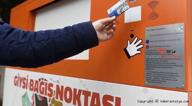 Muratpaşa'da kullanılmayan kıyafetler, öğrencilere burs oluyor